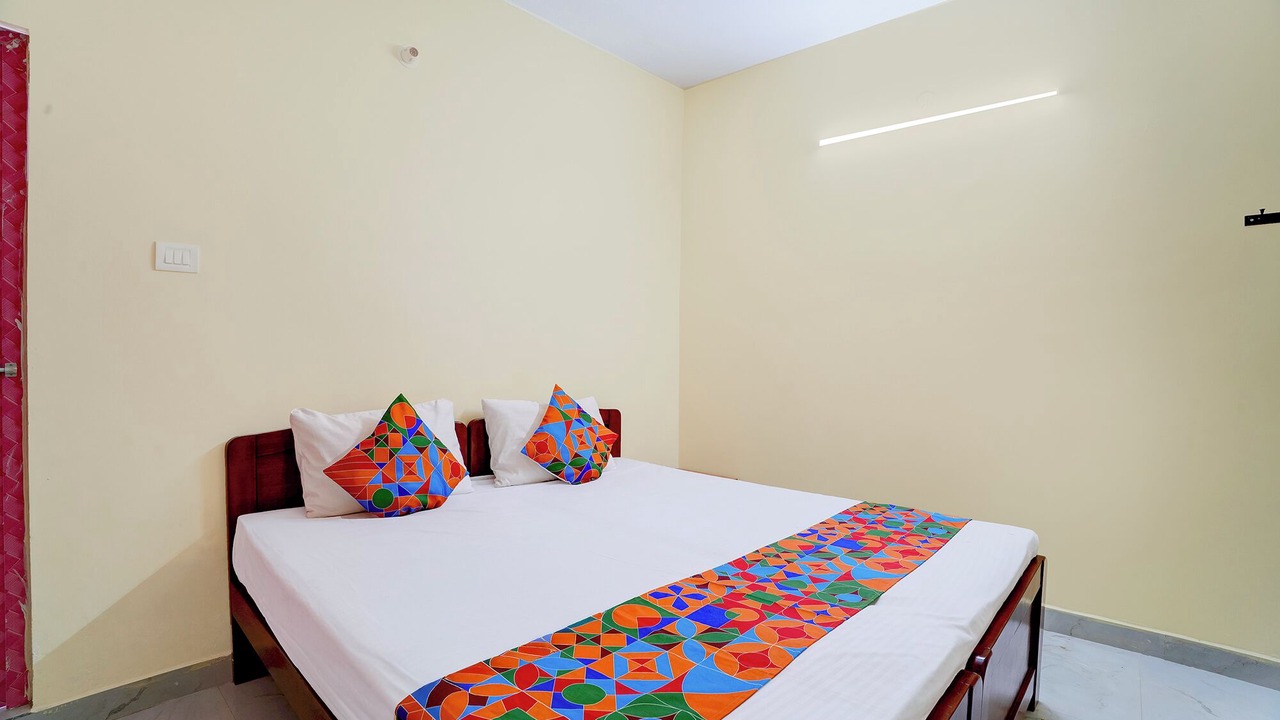 Photo of Bedroom in Kelambakkam