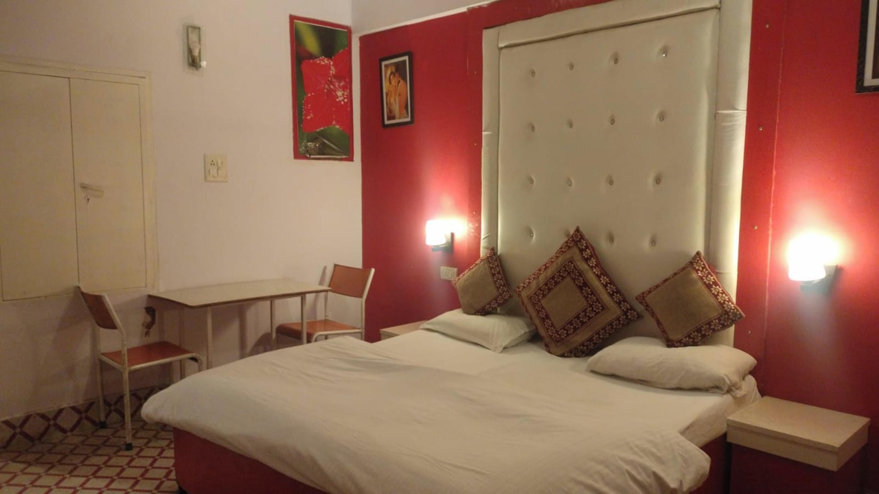 Photo of Bedroom in Meerut