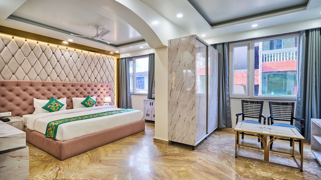 Photo of Bedroom in Karol Bagh