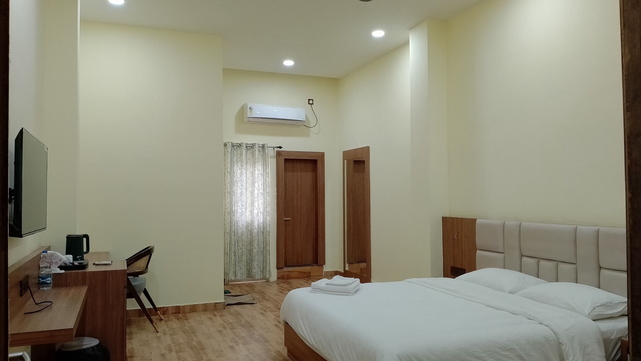 Photo of Bedroom in Doom Dooma