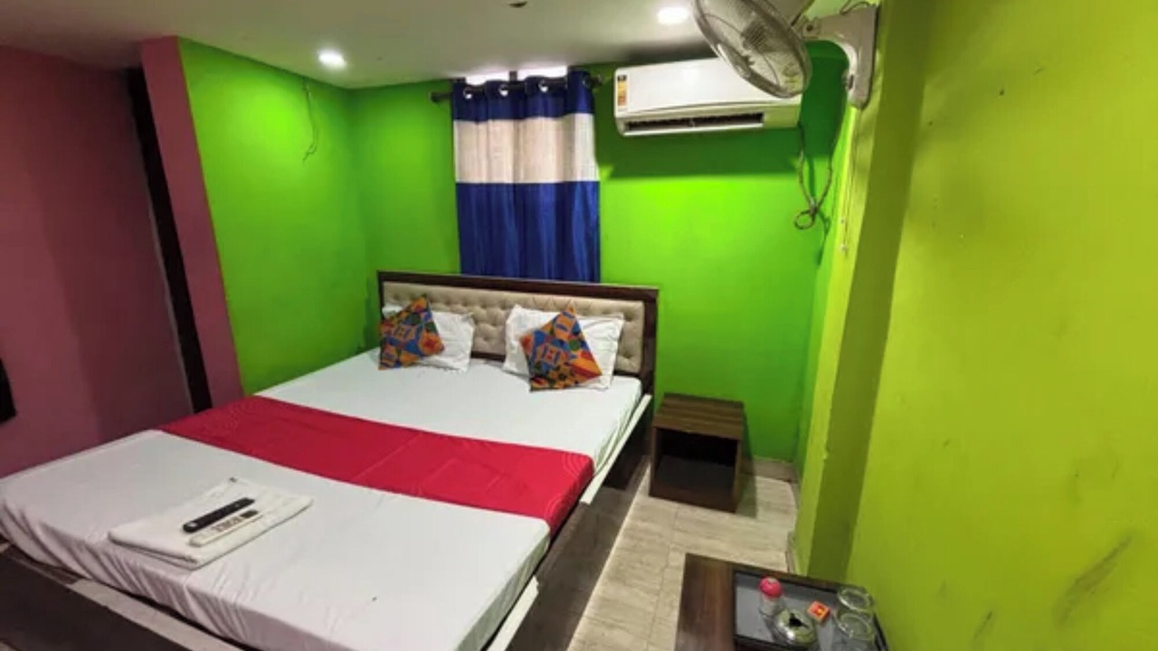 Photo of Bedroom in Kolkata