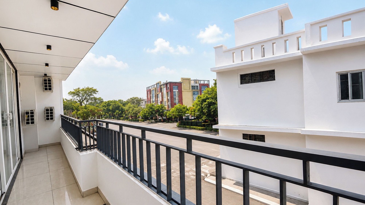 Photo of Patio Balcony in Pashim Vihar