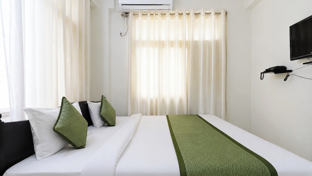 Photo of Bedroom in Danapur