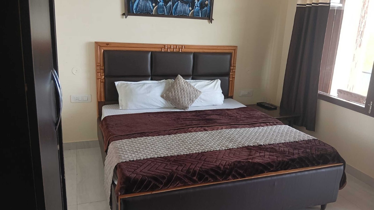Photo of Bedroom in Shimla