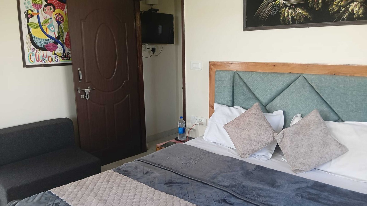 Photo of Bedroom in Shimla