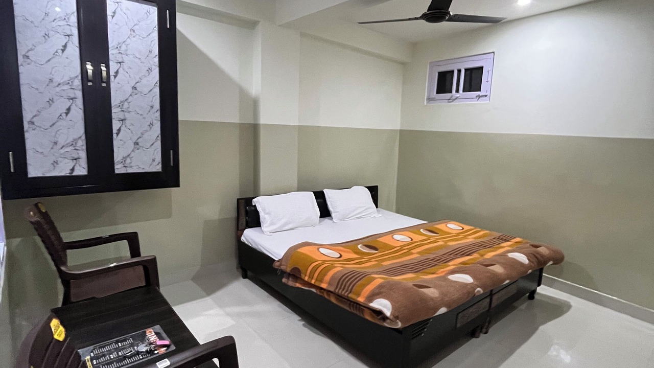 Photo of Bedroom in Brahmaur