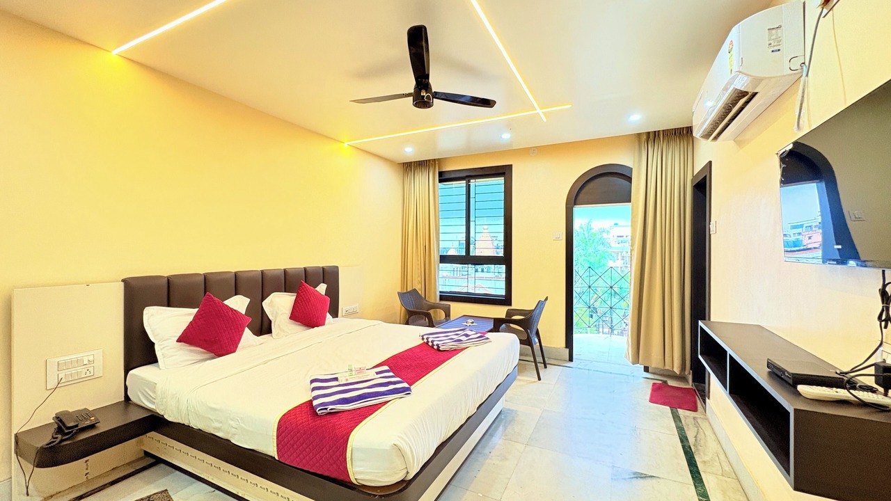 Photo of Bedroom in Tarapith