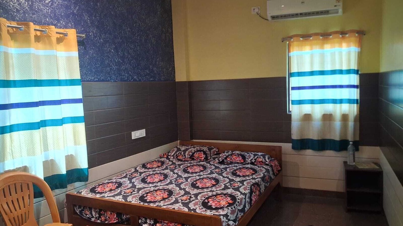 Photo of Bedroom in Siwan