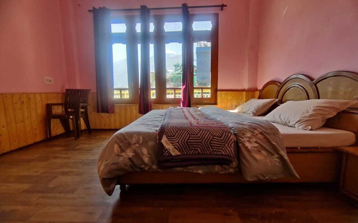 Photo of Bedroom in Tosh