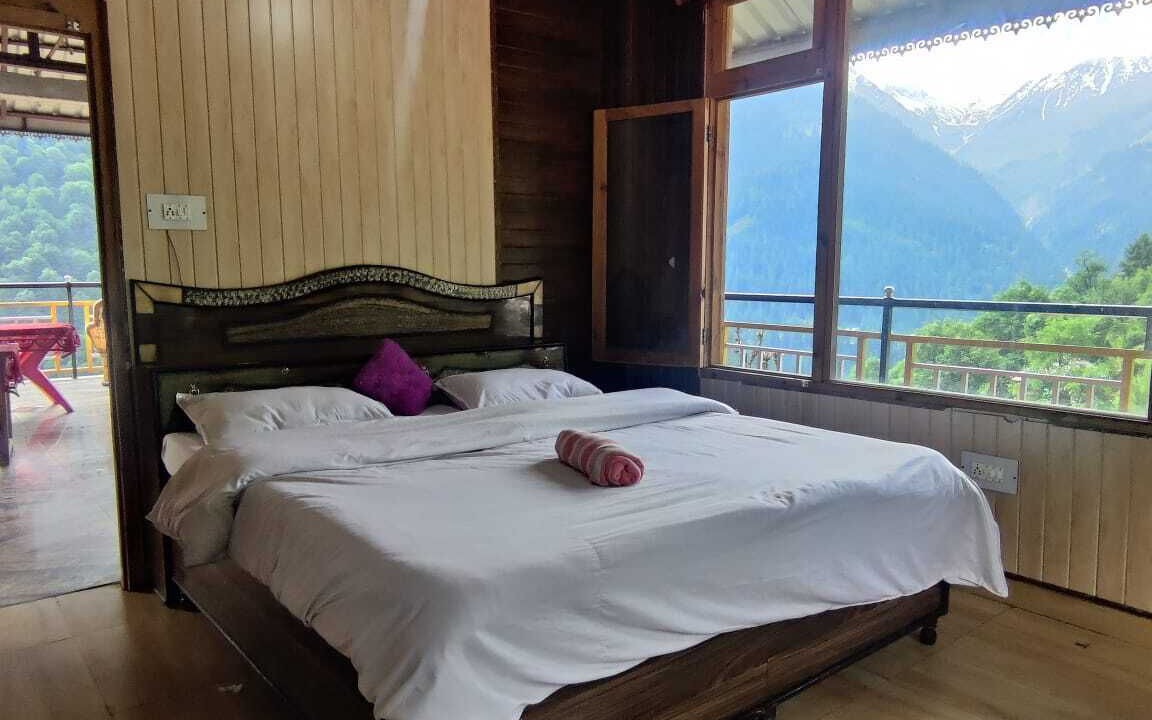 Photo of Bedroom in Tosh
