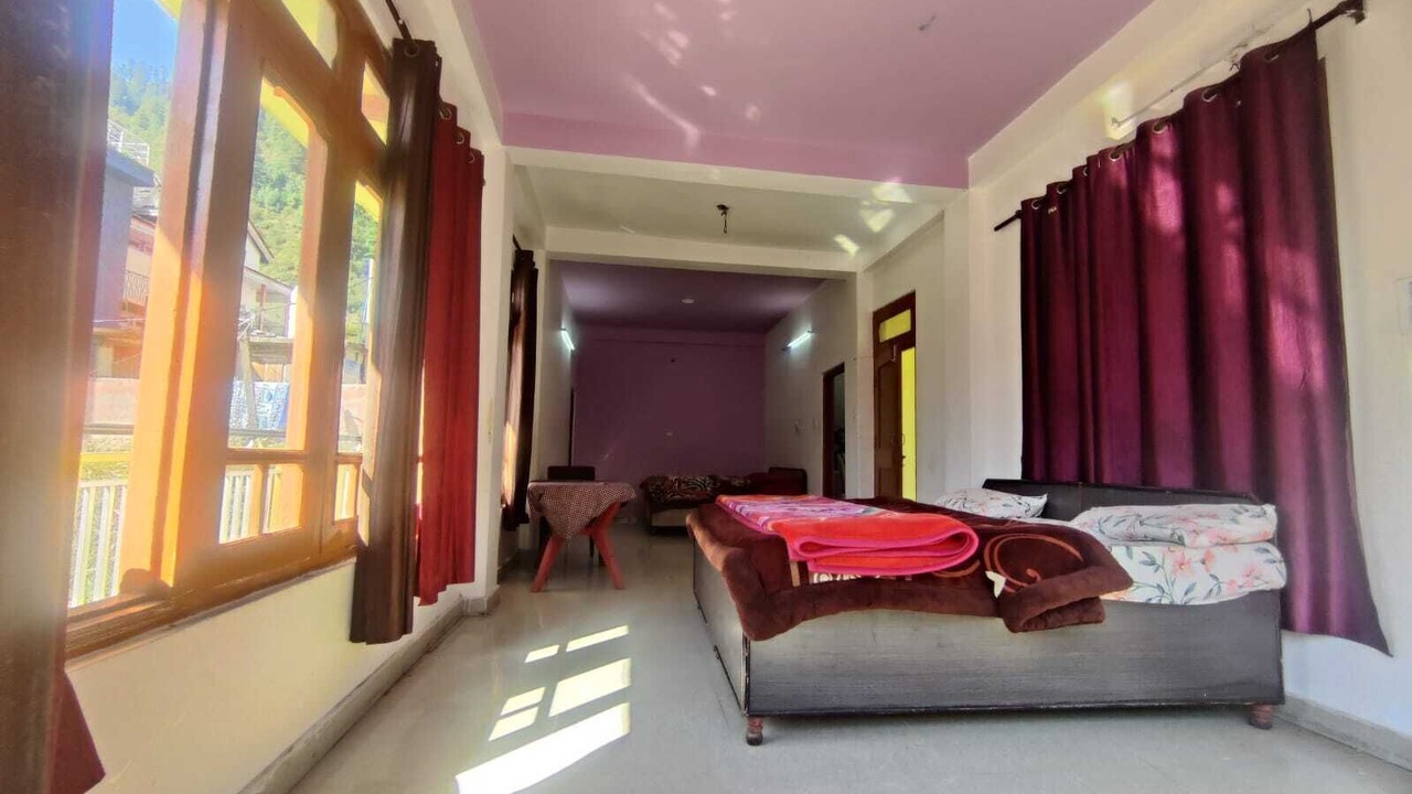 Photo of Bedroom in Tosh