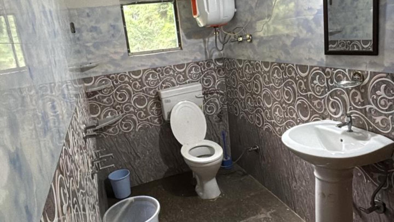 Photo of Bathroom in Jibhi