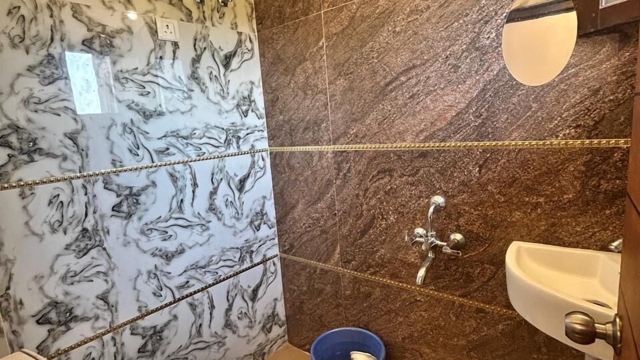 Photo of Bathroom in Haraiya