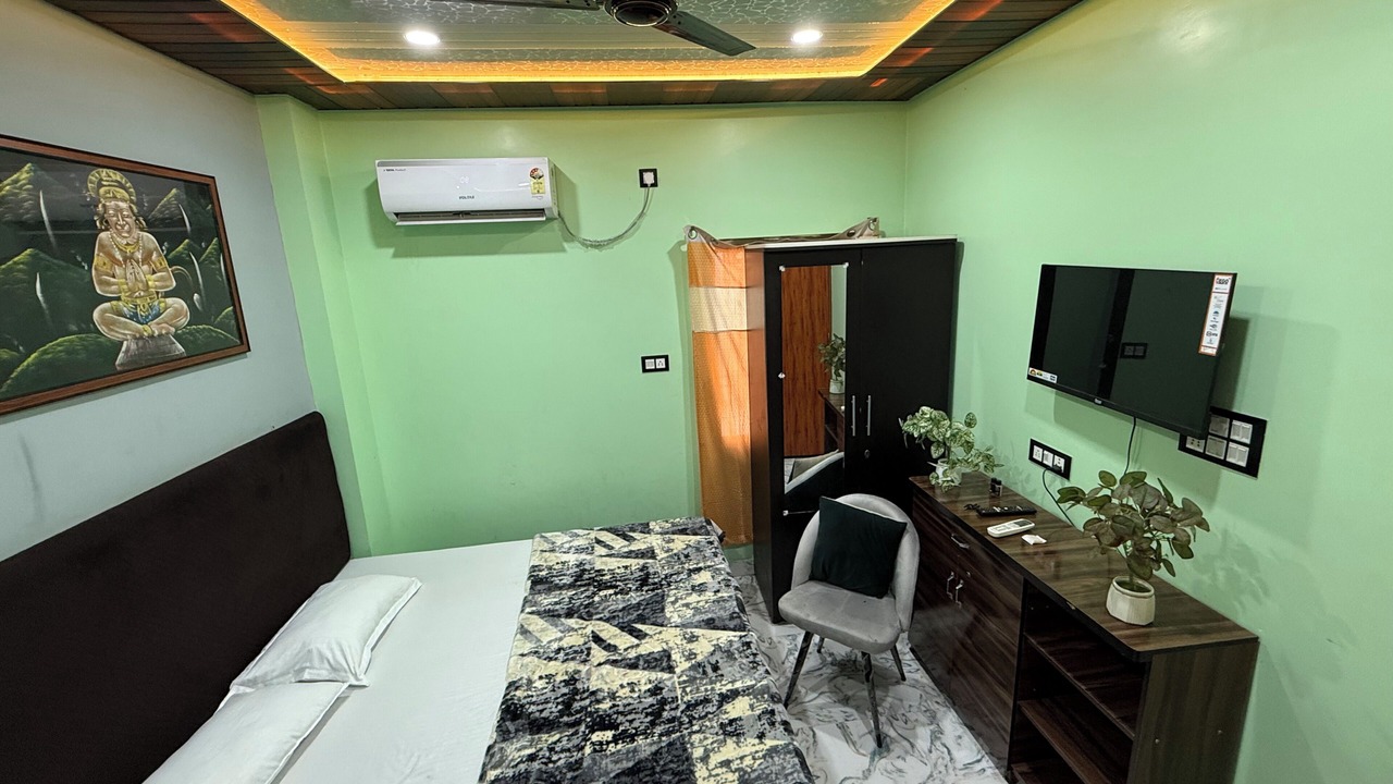 Photo of Bedroom in Varanasi