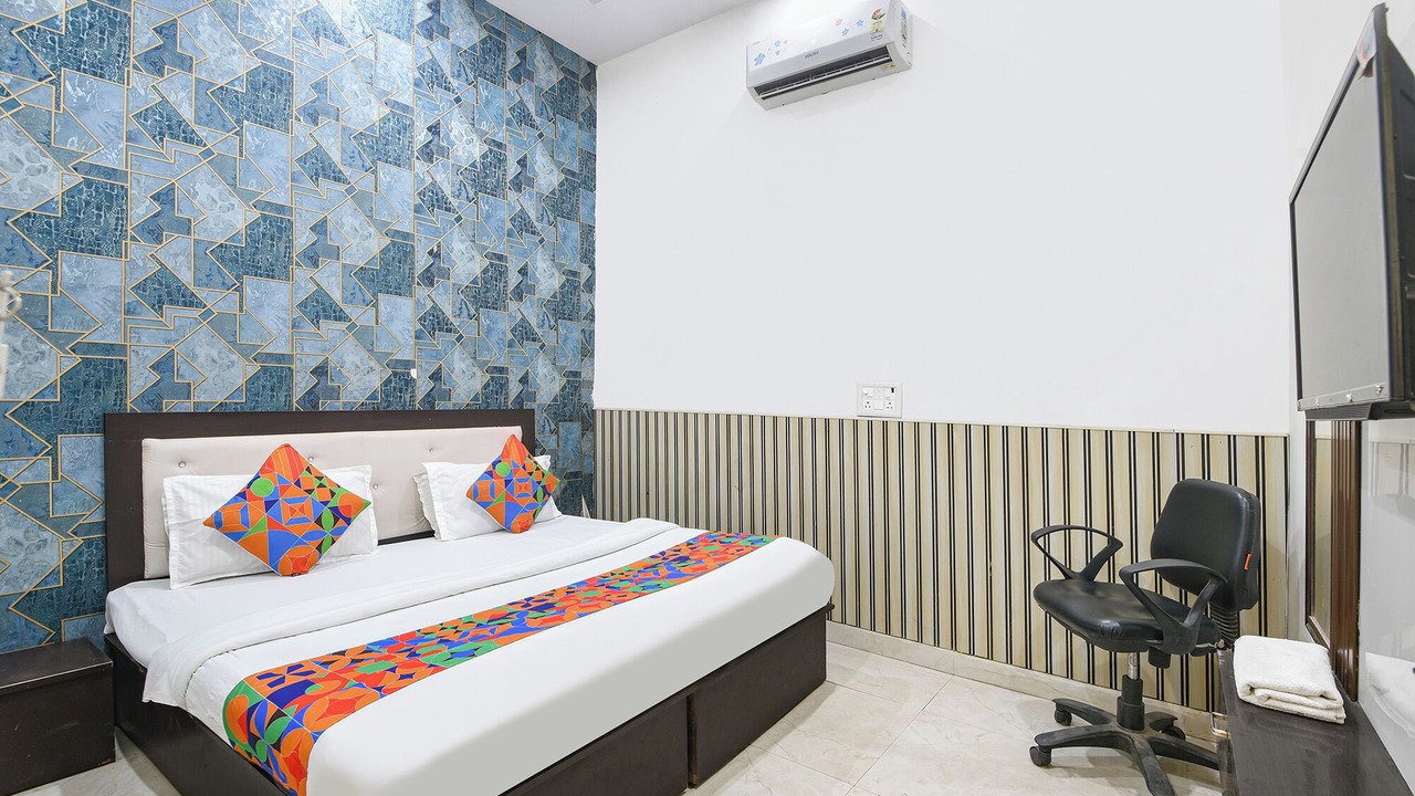 Photo of Bedroom in Janakpuri