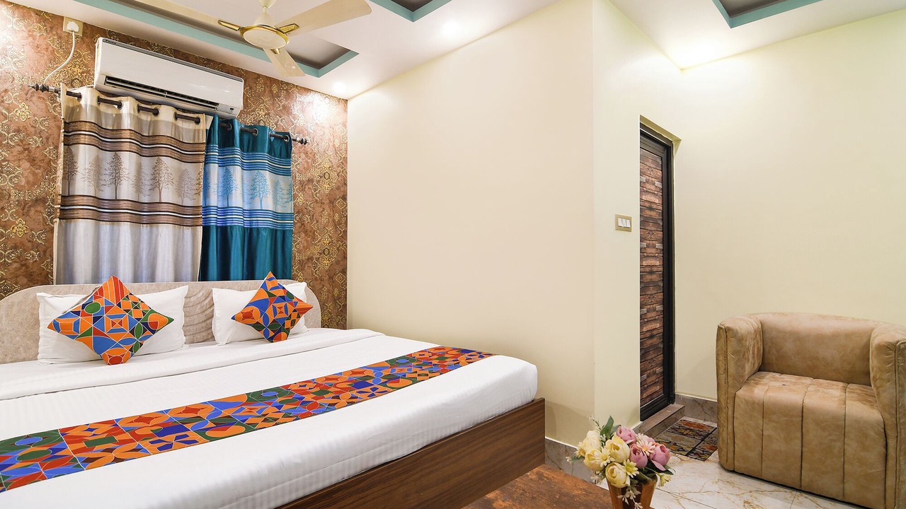 Photo of Bedroom in Madanpur
