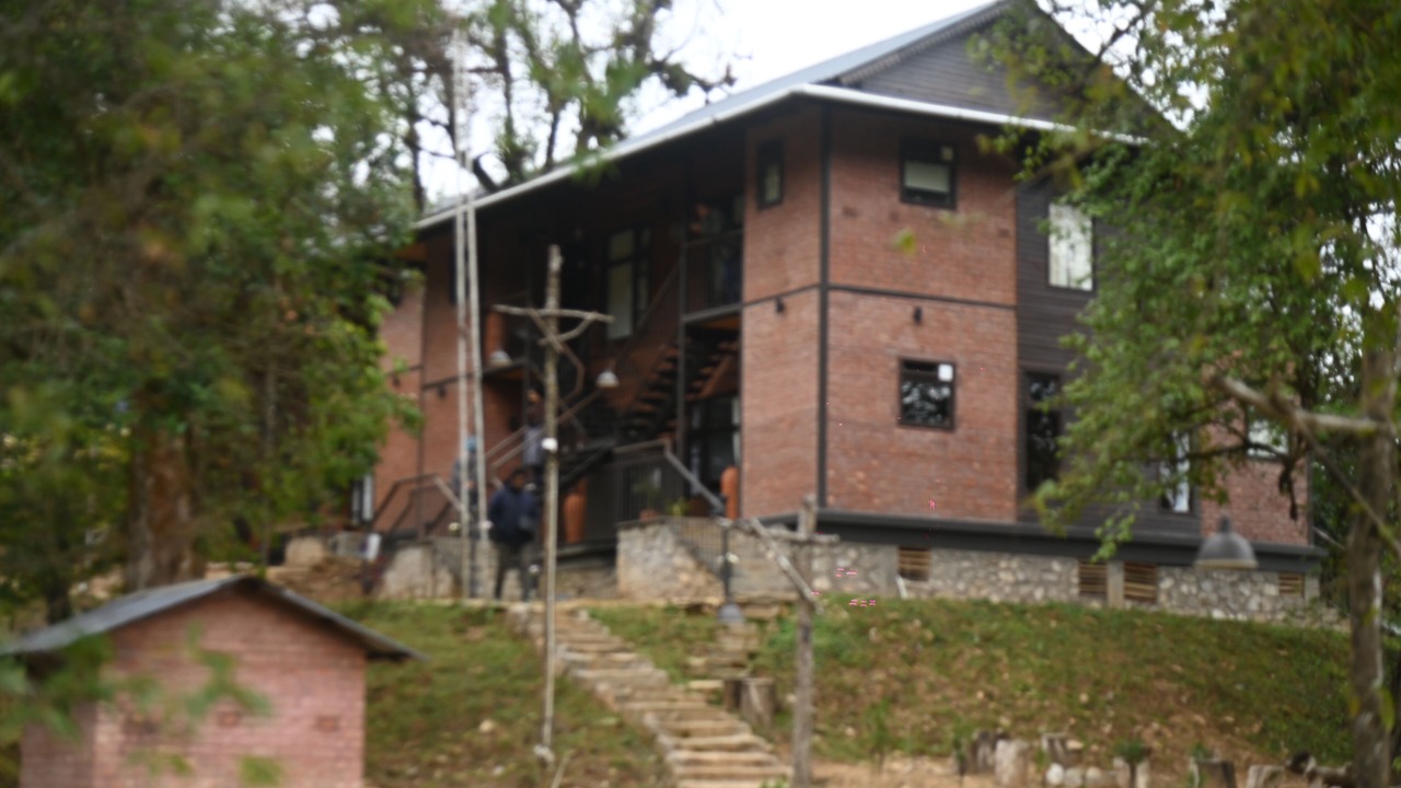 Photo of Outdoor in Geyzing