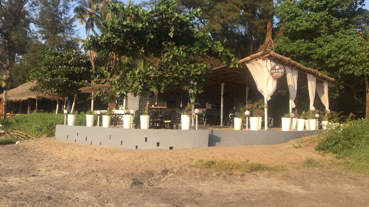Photo of Others in Ashvem