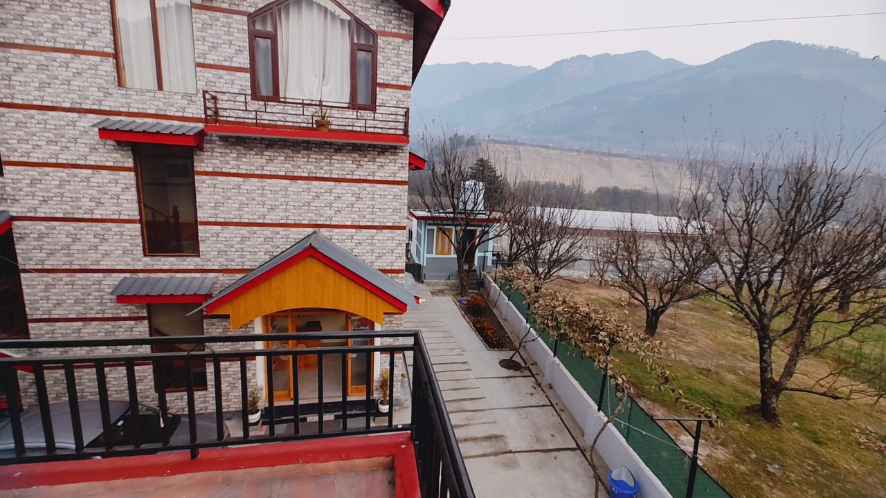 Photo of Patio Balcony in Manali