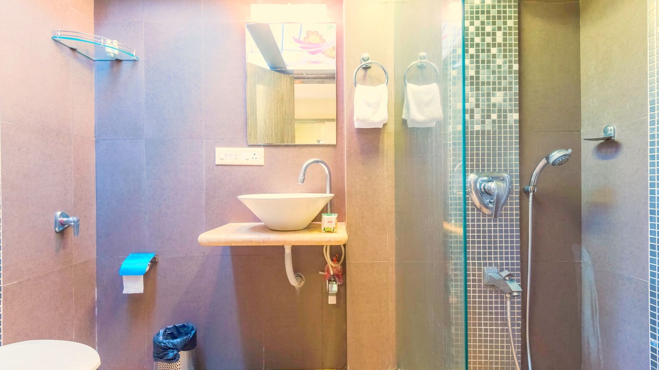 Photo of Bathroom in J B Nagar