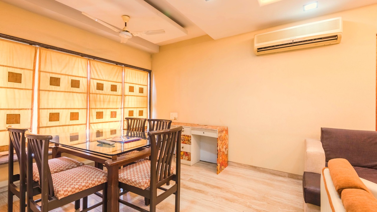 Photo of Livingroom in J B Nagar
