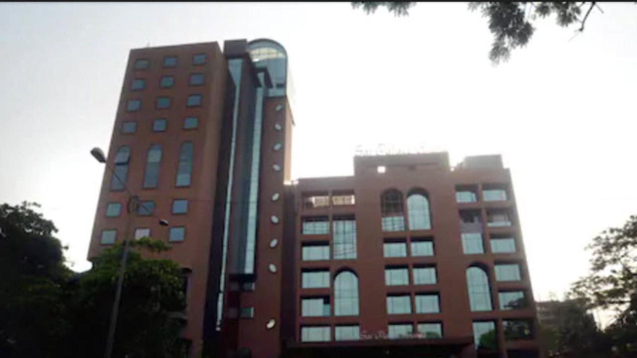 Photo of Outdoor in Malad West