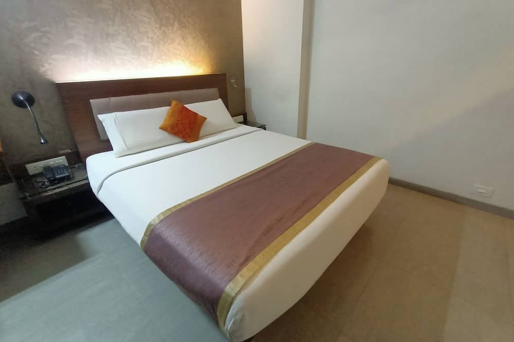 Photo of Bedroom in Thane West