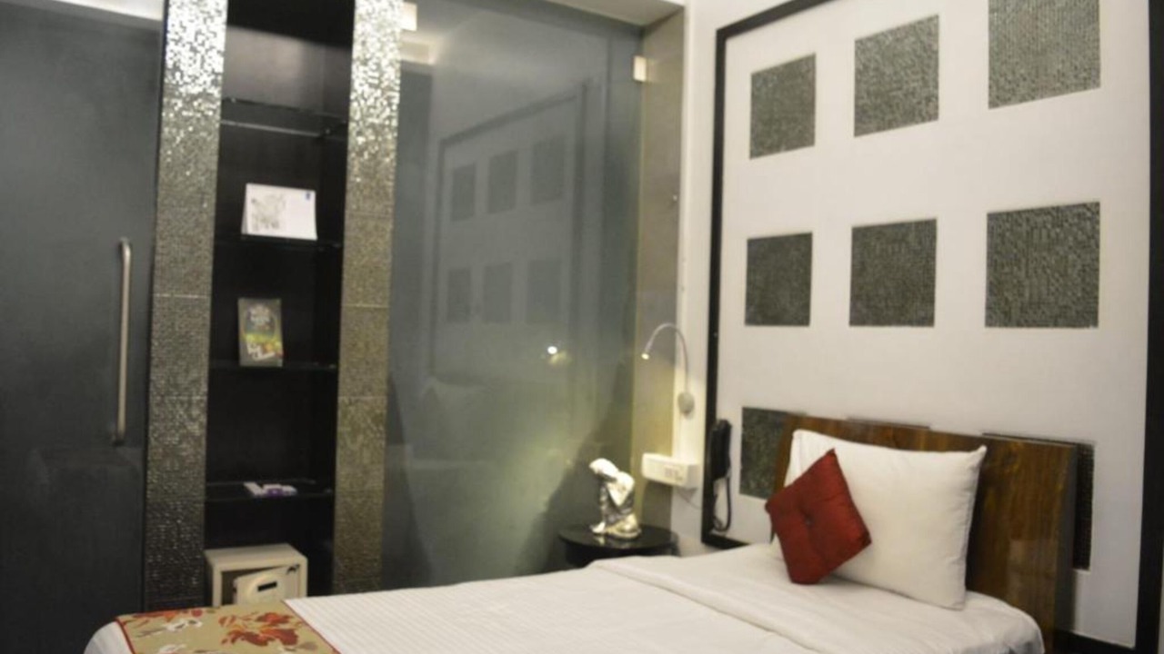 Photo of Bedroom in Borivali West