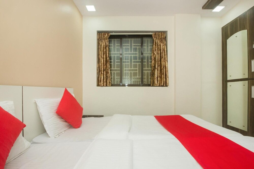 Photo of Bedroom in Malad West