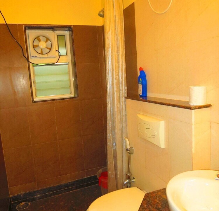 Photo of Bathroom in Arpora
