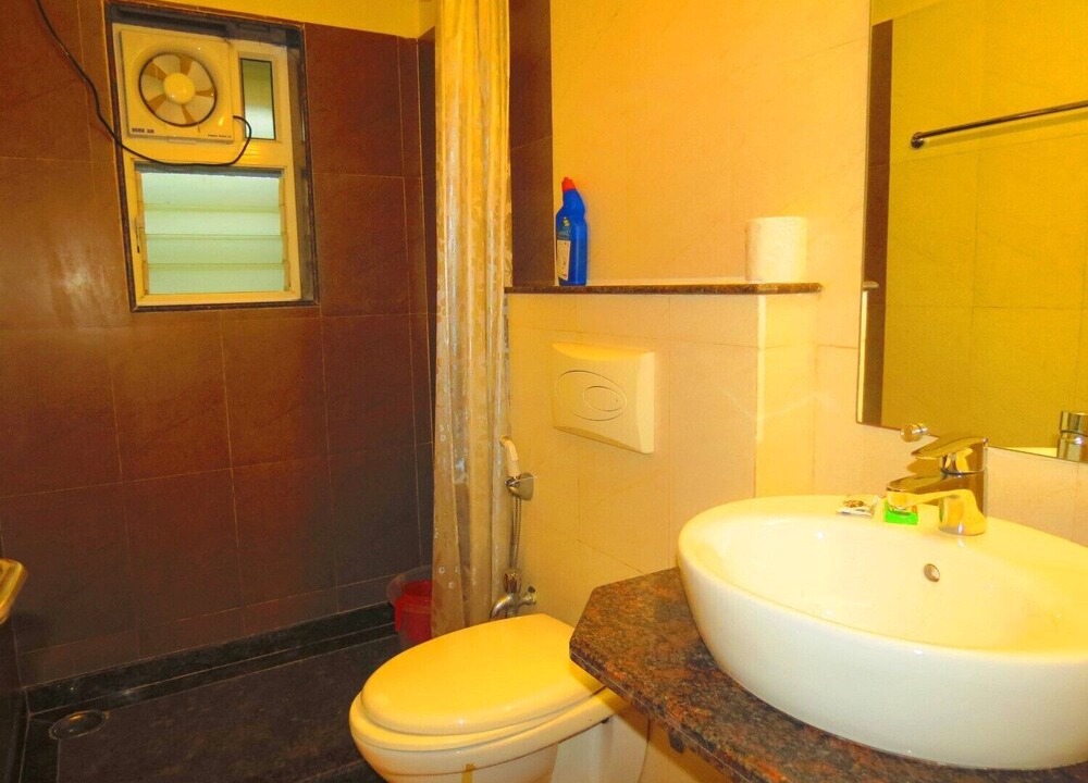 Photo of Bathroom in Arpora
