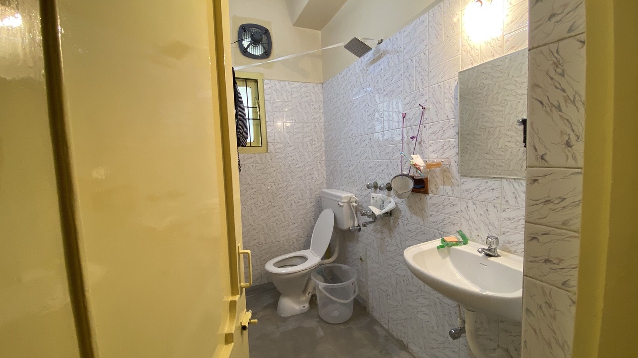 Photo of Bathroom in Taramani