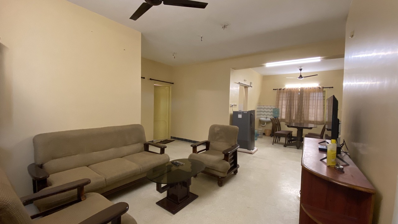Photo of Livingroom in Taramani