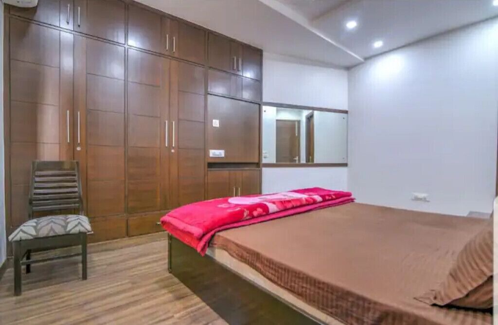 Photo of Bedroom in Kalkaji
