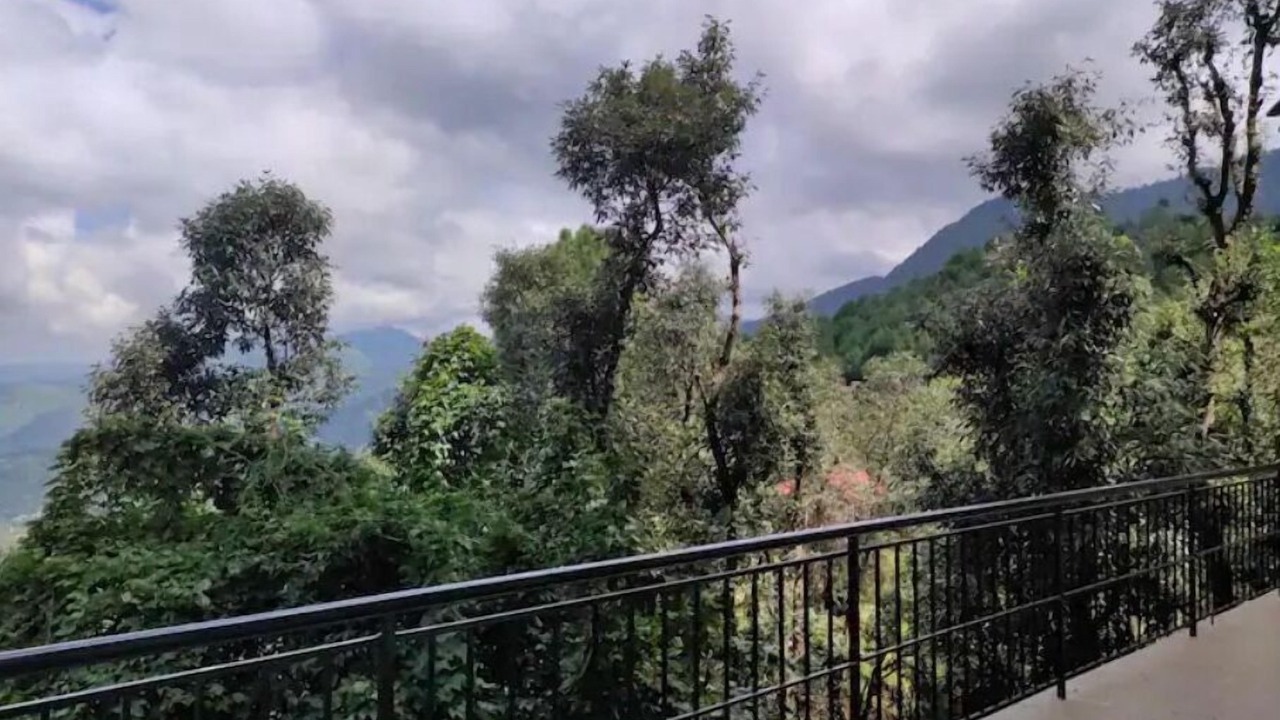 Photo of Outdoor in Shoghi