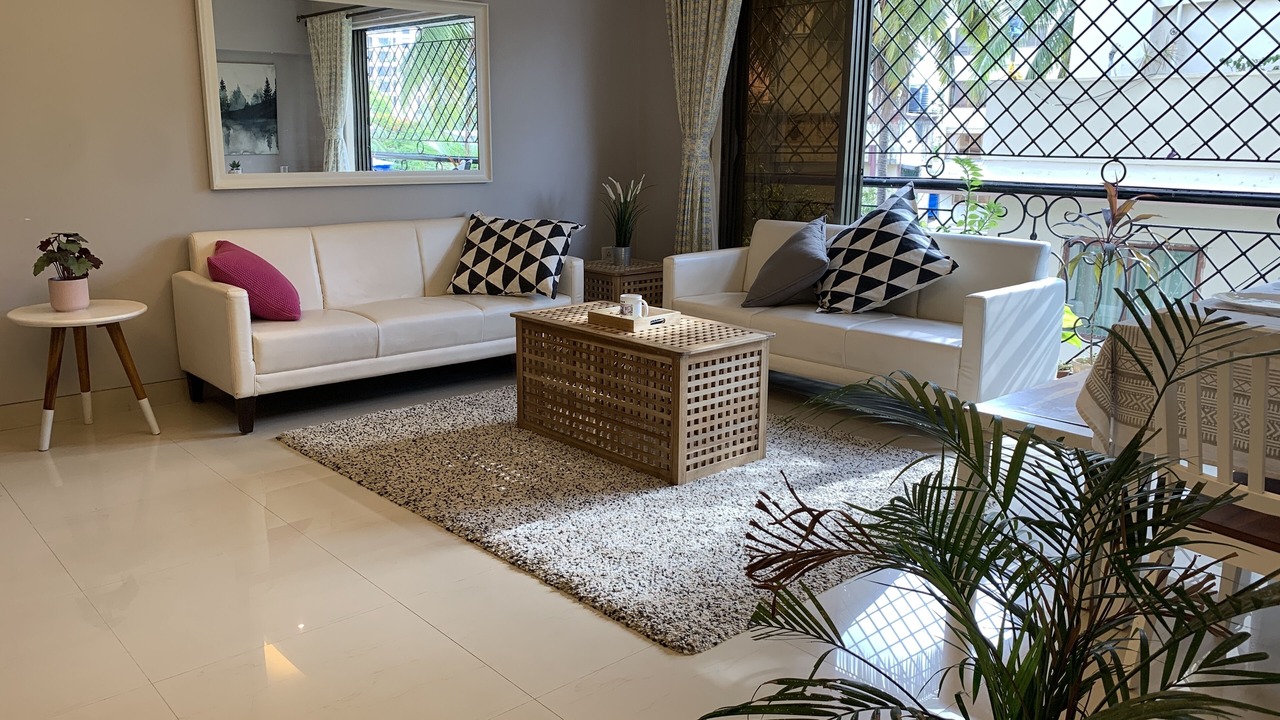 Photo of Livingroom in Prabhadevi