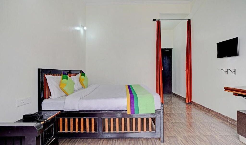 Photo of Bedroom in Bhimtal