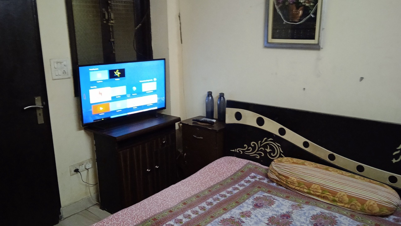 Photo of Bedroom in Kalkaji