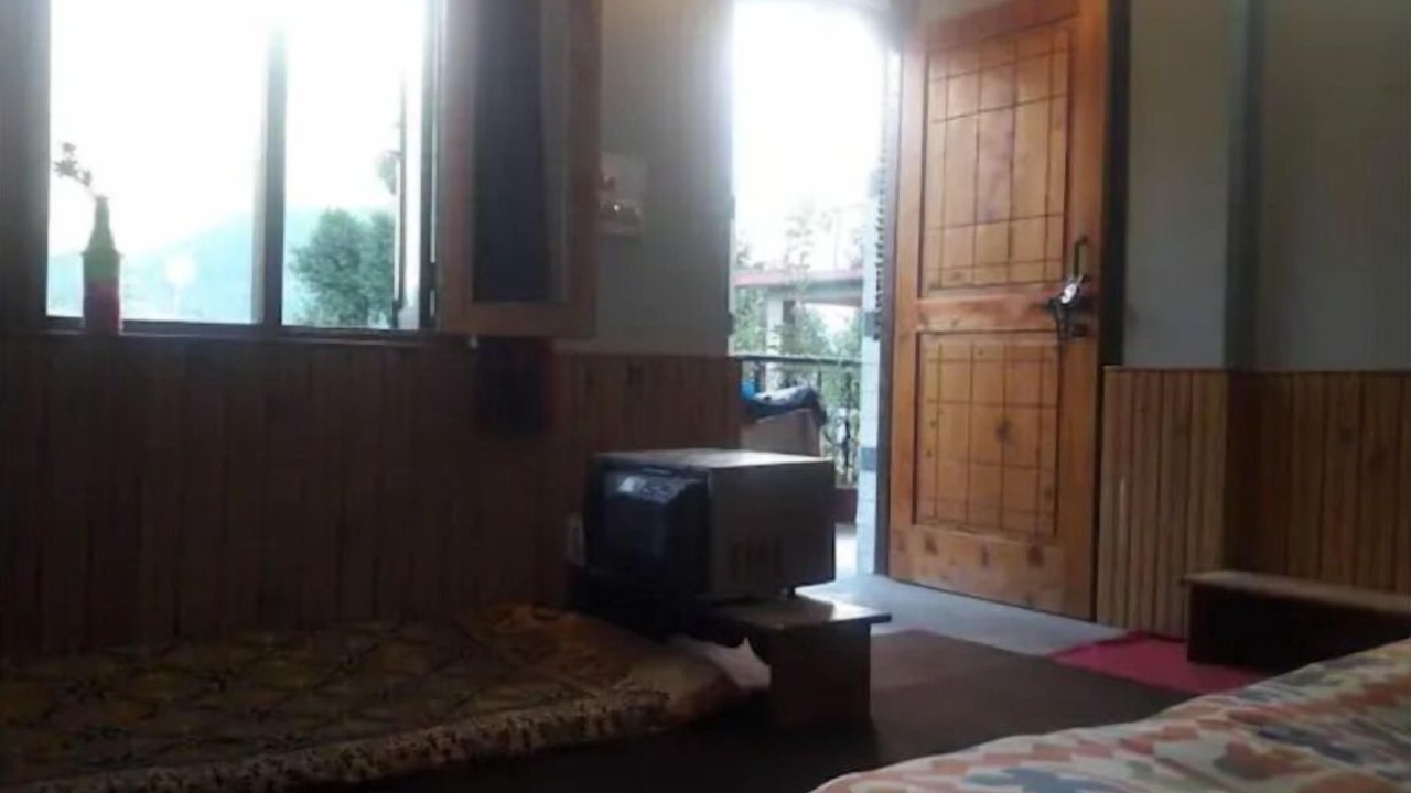 Photo of Bedroom in New Manali