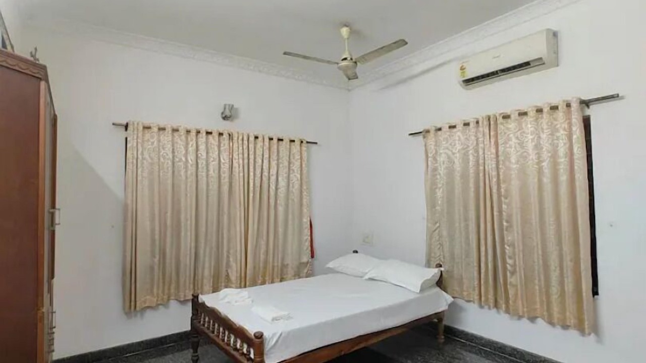 Photo of Bedroom in Narakal