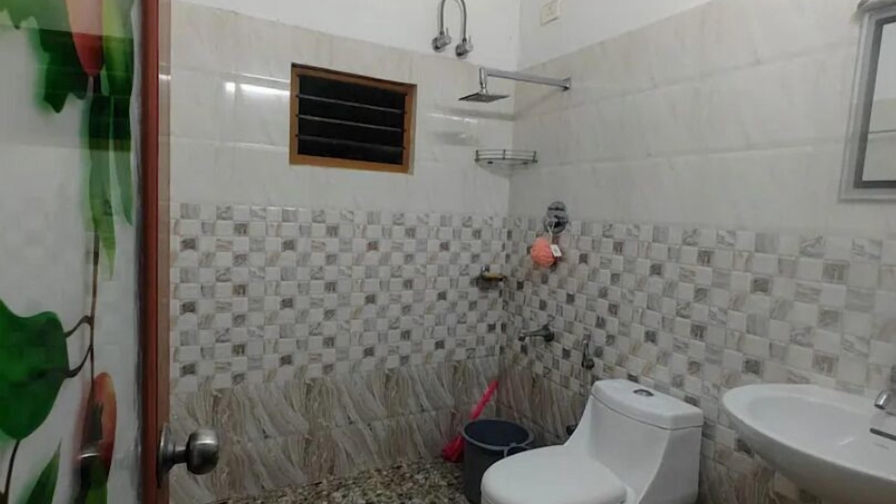 Photo of Bathroom in Narakal
