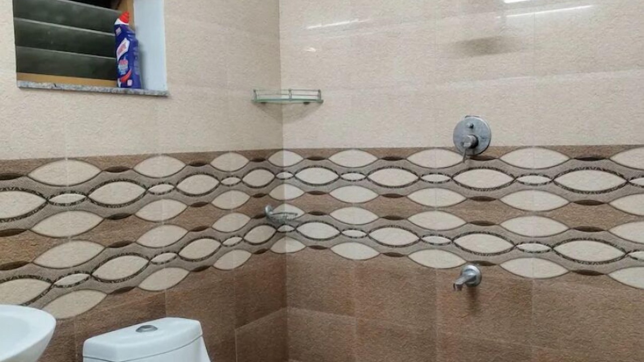 Photo of Bathroom in Narakal