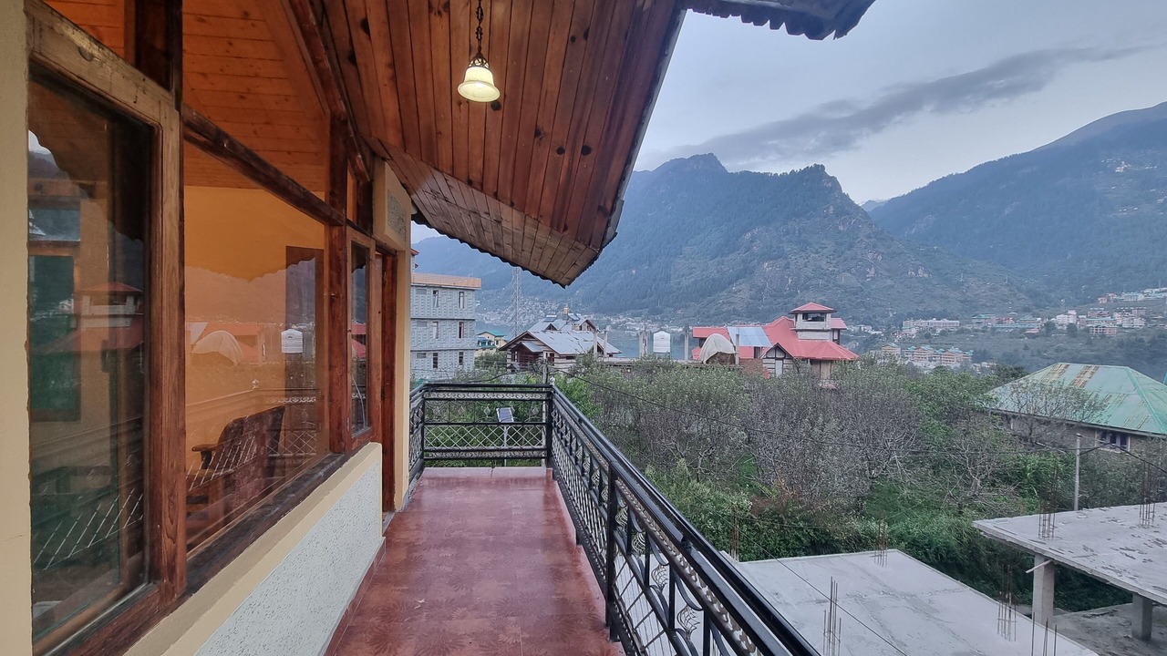 Photo of Patio Balcony in Simsa Village