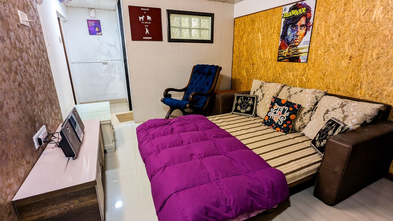 Photo of Bedroom in Arsiwalla Villa