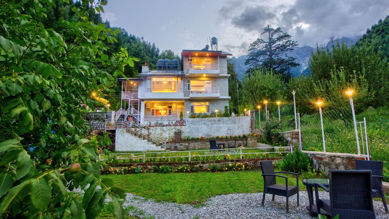 Photo of Outdoor in Burwa