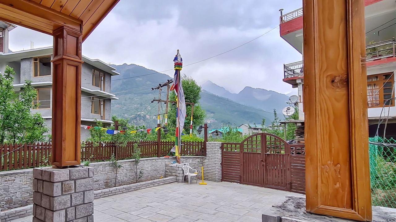 Photo of Outdoor in Gadherni