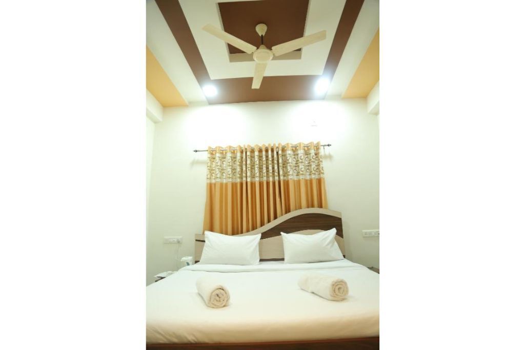 Photo of Bedroom in Satara