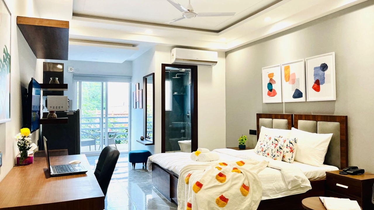 Photo of Bedroom in DLF Phase 3