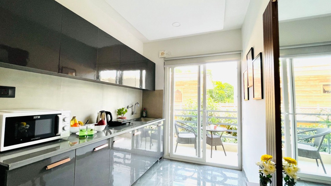 Photo of Kitchen in DLF Phase 3