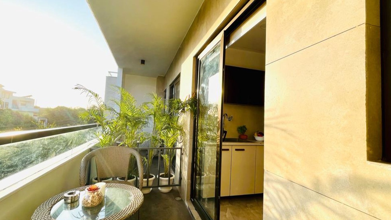 Photo of Patio Balcony in DLF Phase 3